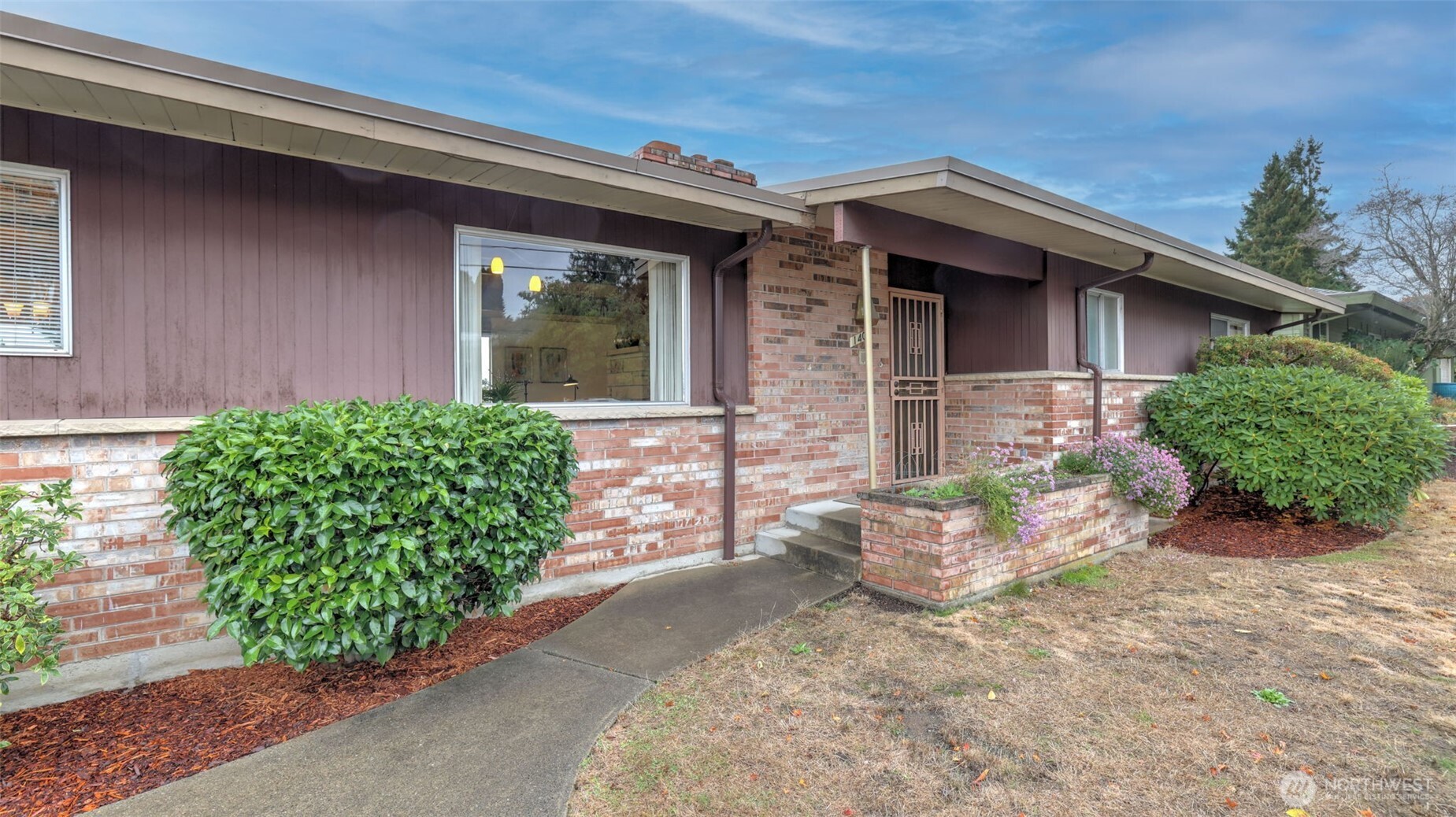 1401 Lincoln Ave NE Renton WA 98056