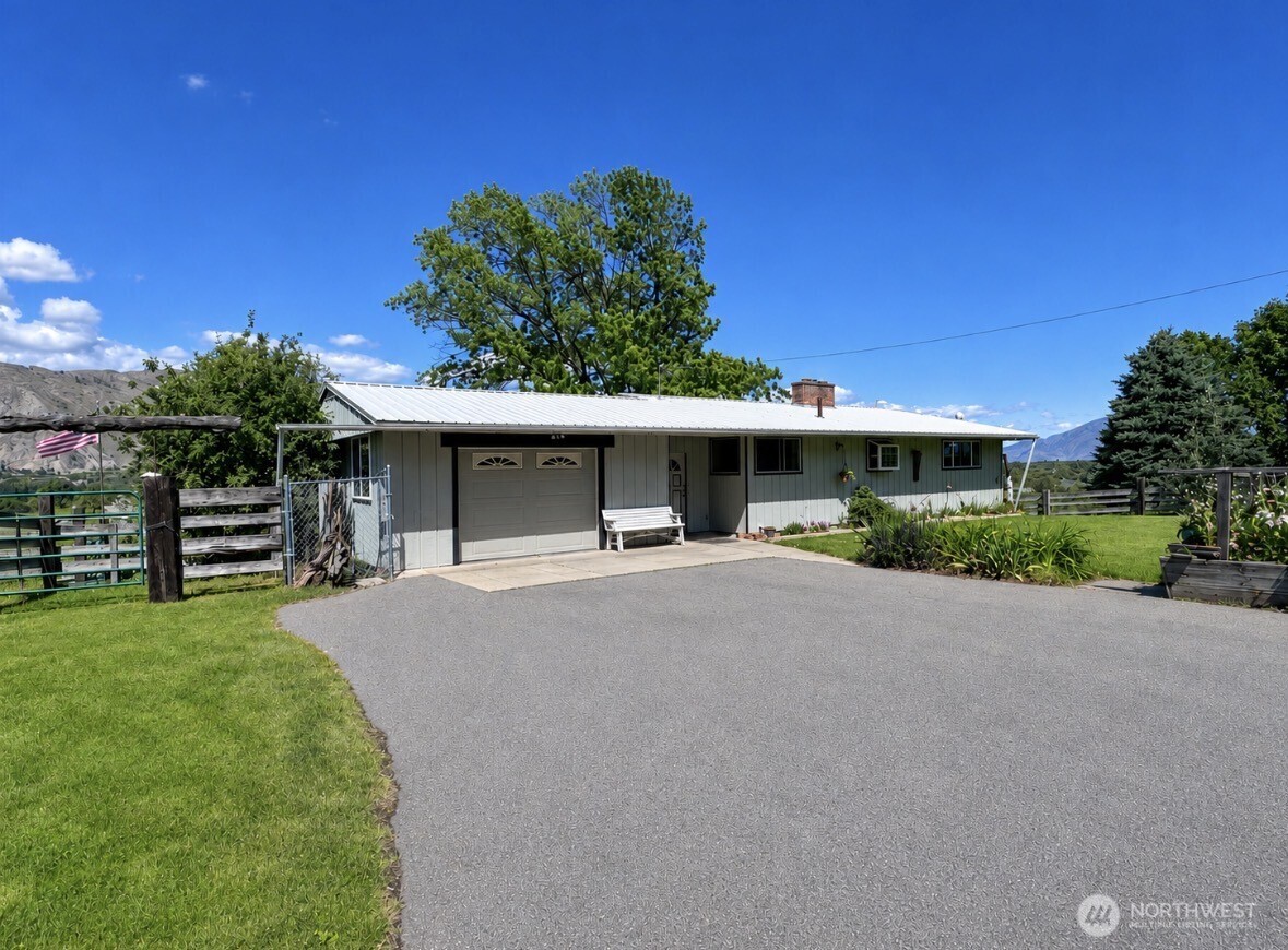 16 Mossy Rock Rd Unit  Oroville WA 98844