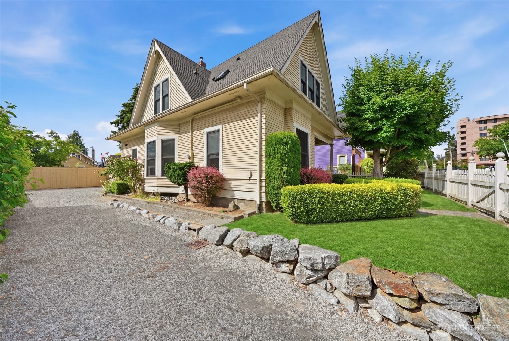 2415 F St Bellingham WA 98225