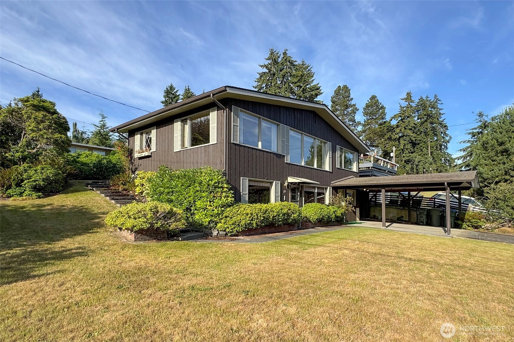 136 Oakcrest Ave Unit  Port Angeles WA 98362