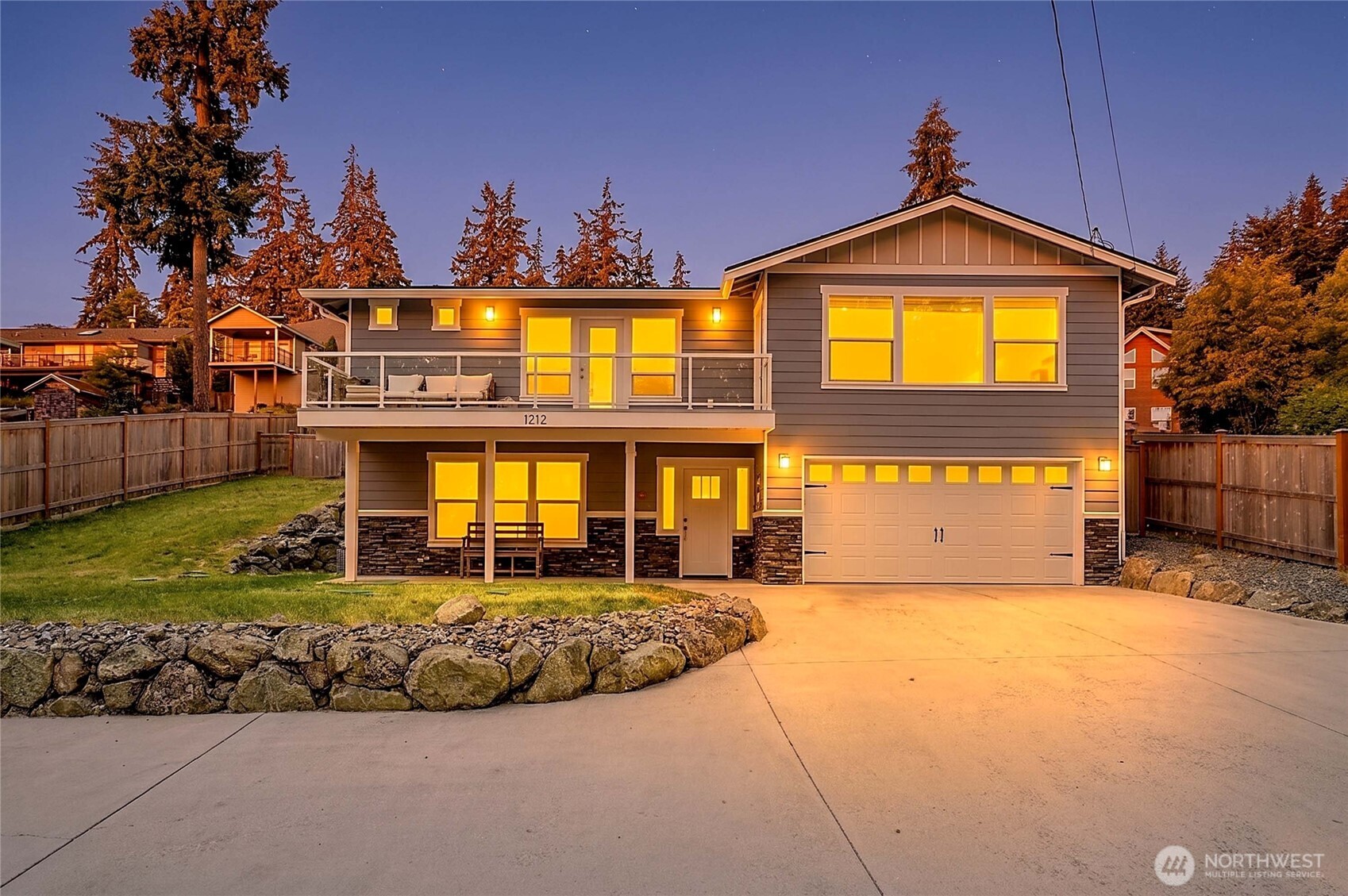 1212 View St Camano Island WA 98282