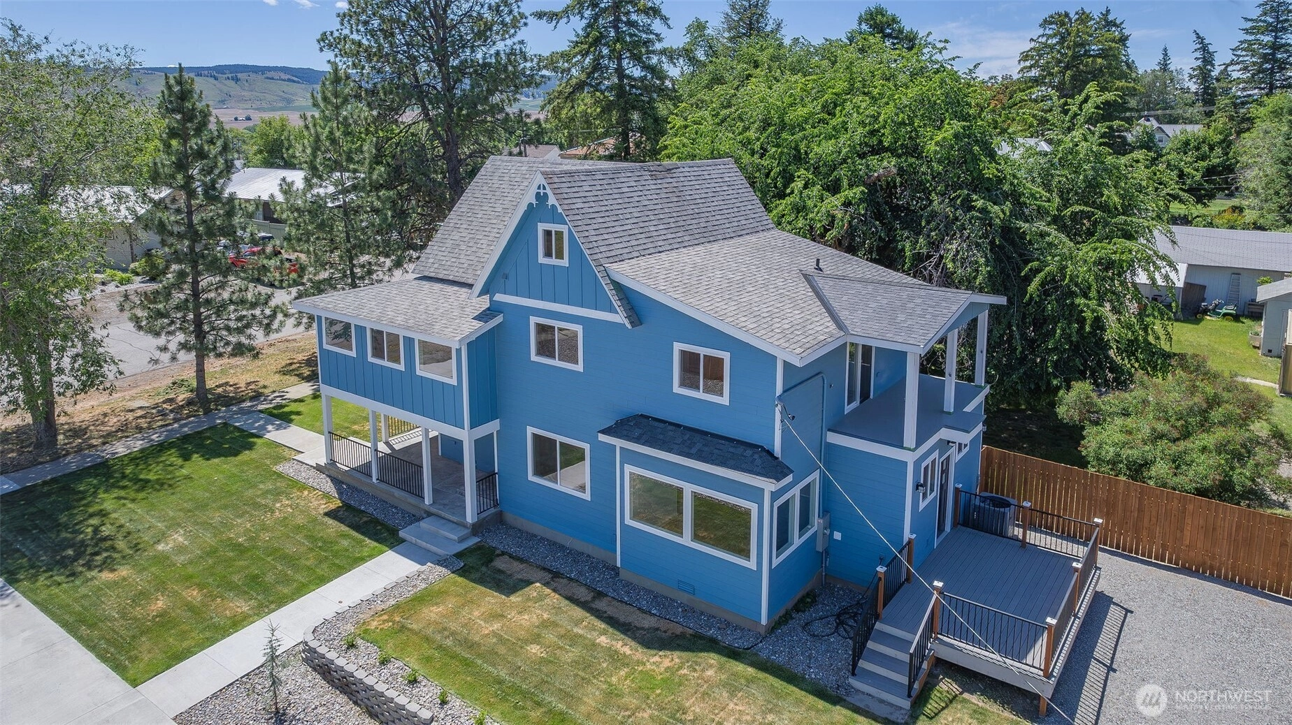 209 W Ash St Waterville WA 98858