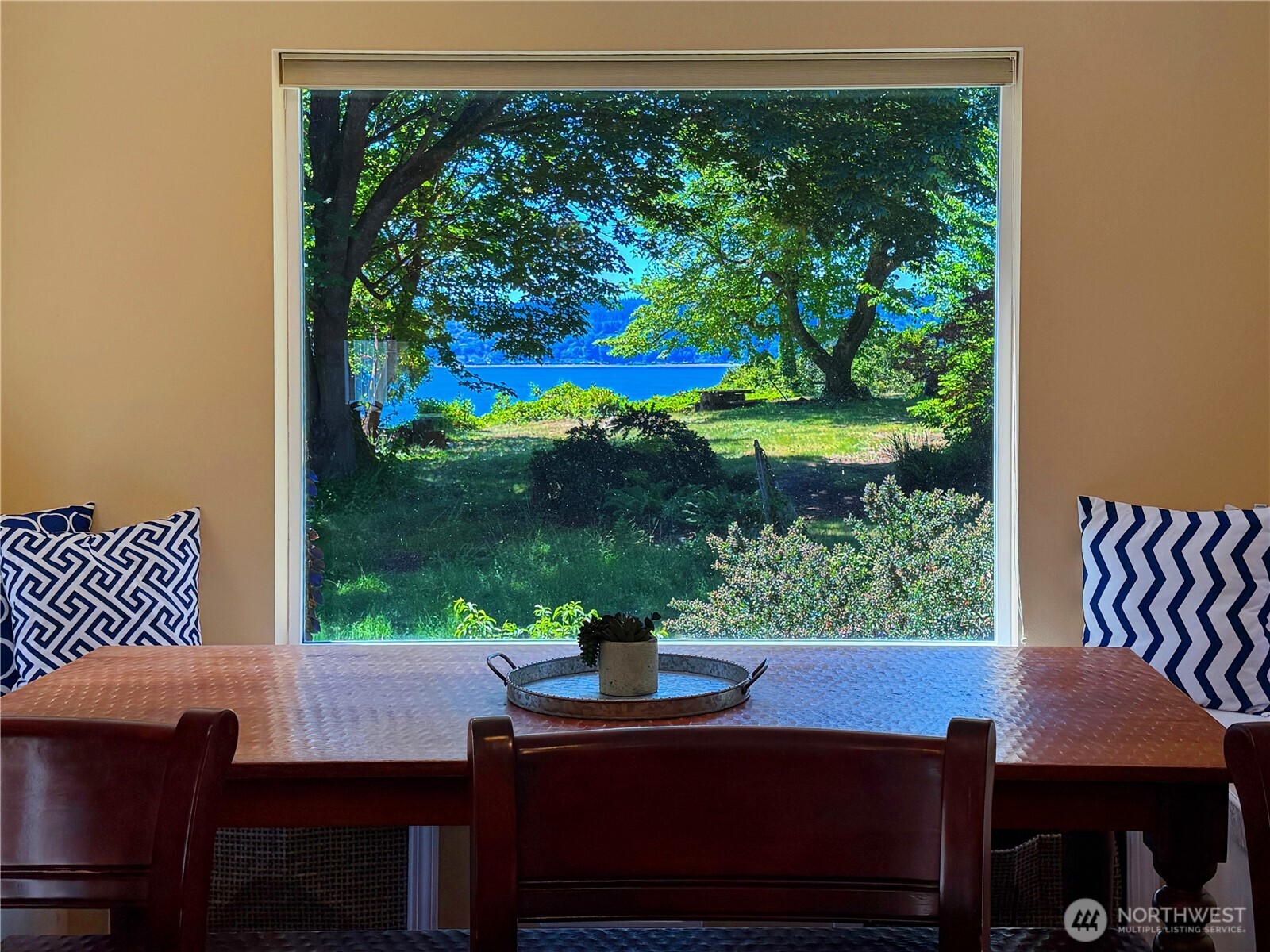 79 G Mukilteo Way Hat Island WA 98206