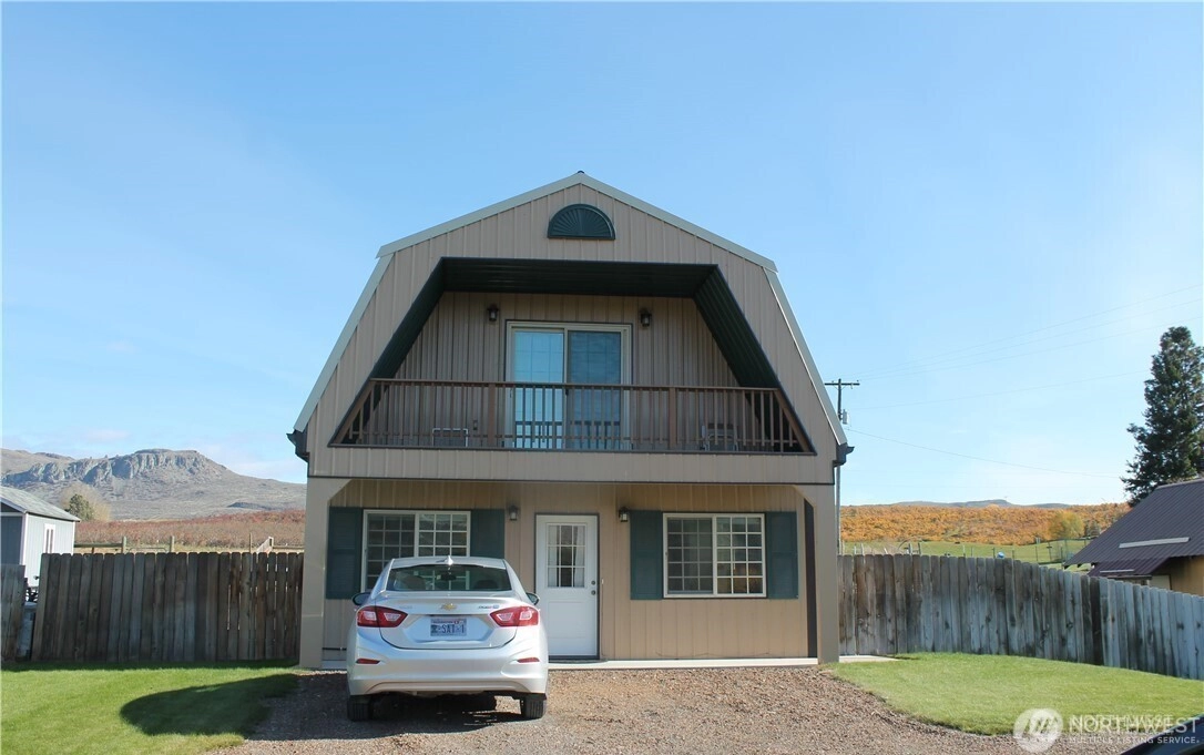 27 Orchard Loop N Tonasket WA 98855