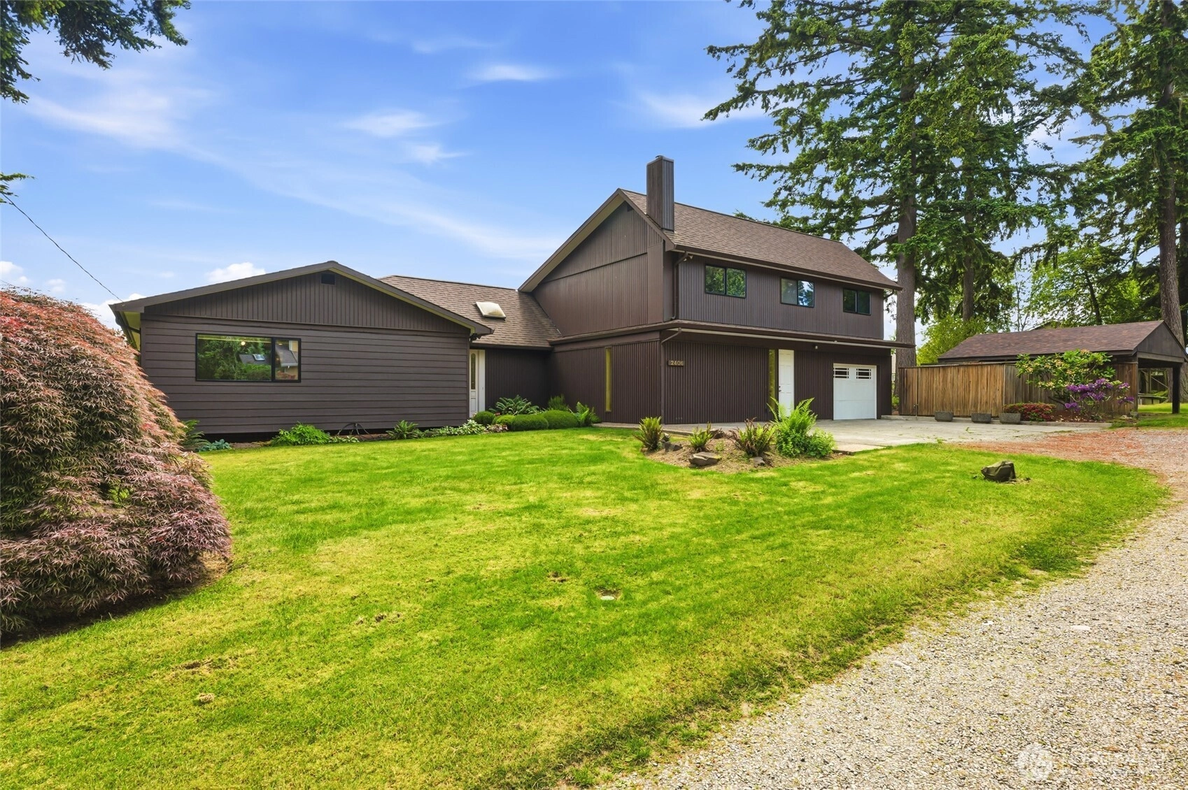 2406 Emerald Dr Milton WA 98354