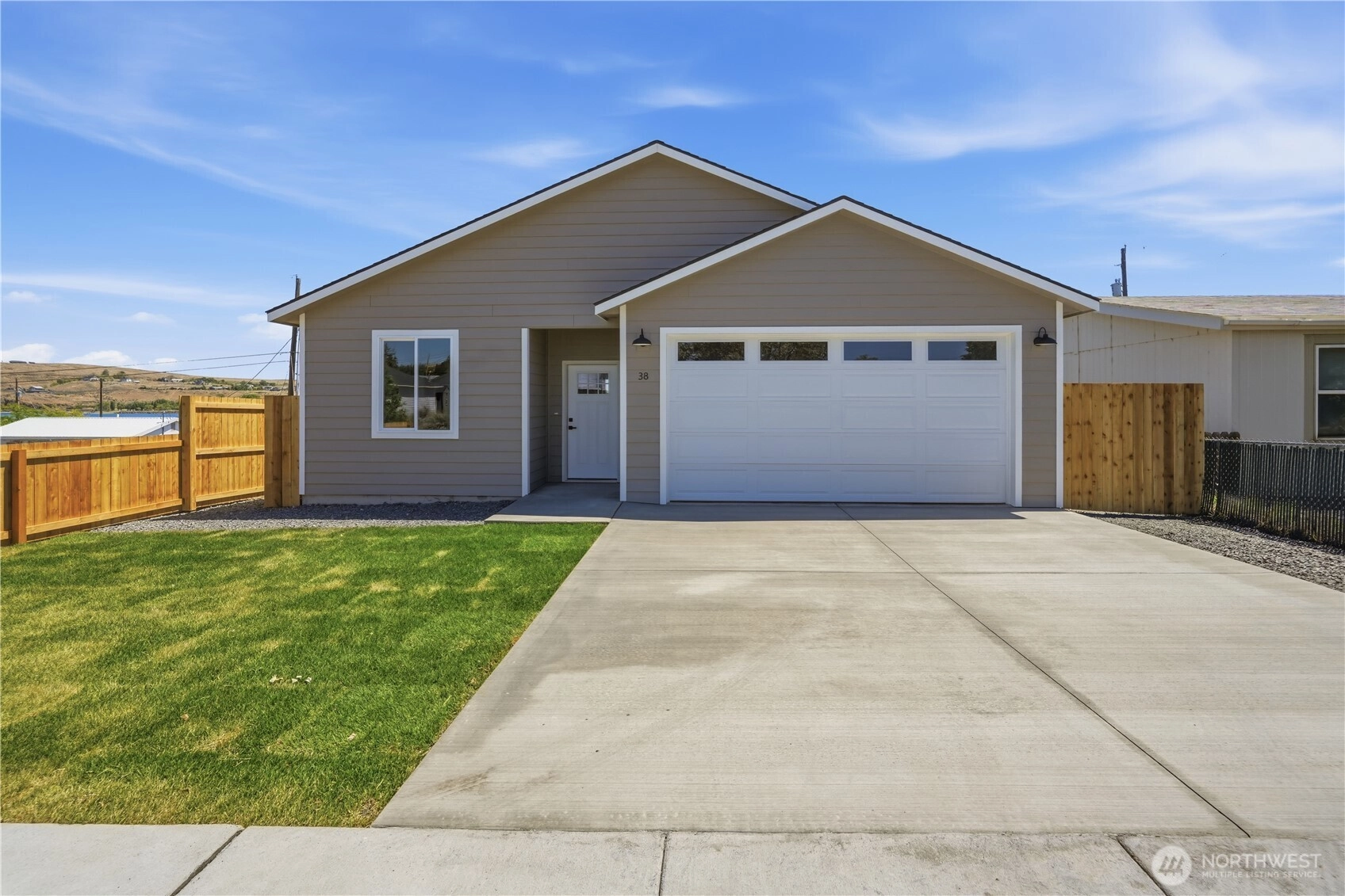 38 N Ginkgo St Soap Lake WA 98851