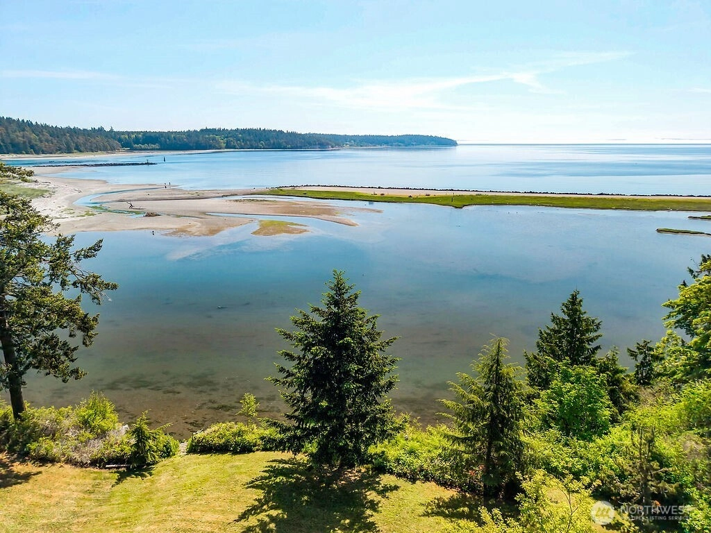 210 Cleveland St Unit  Port Hadlock WA 98339