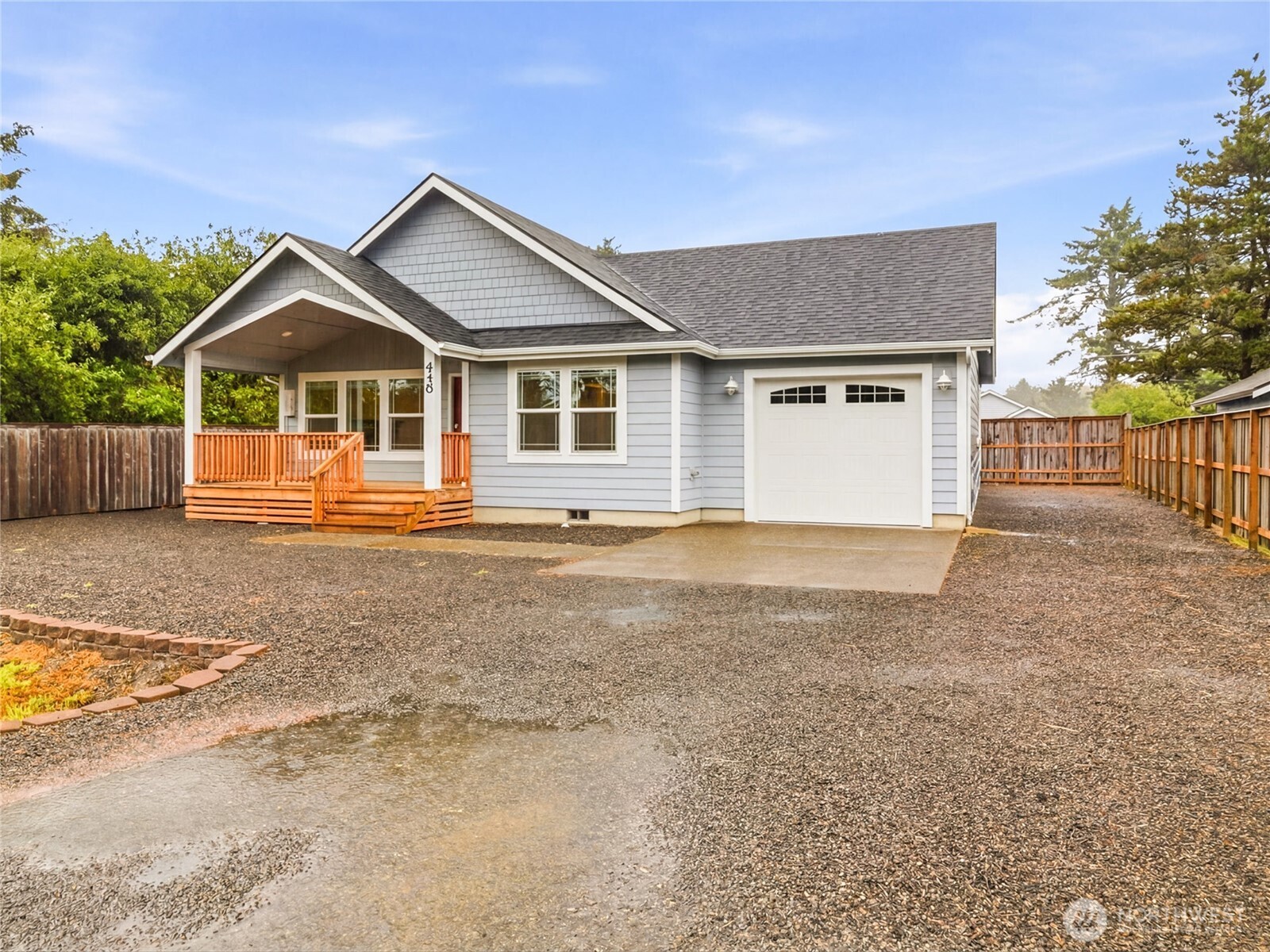 410 Ensign Ave NW Ocean Shores WA 98569