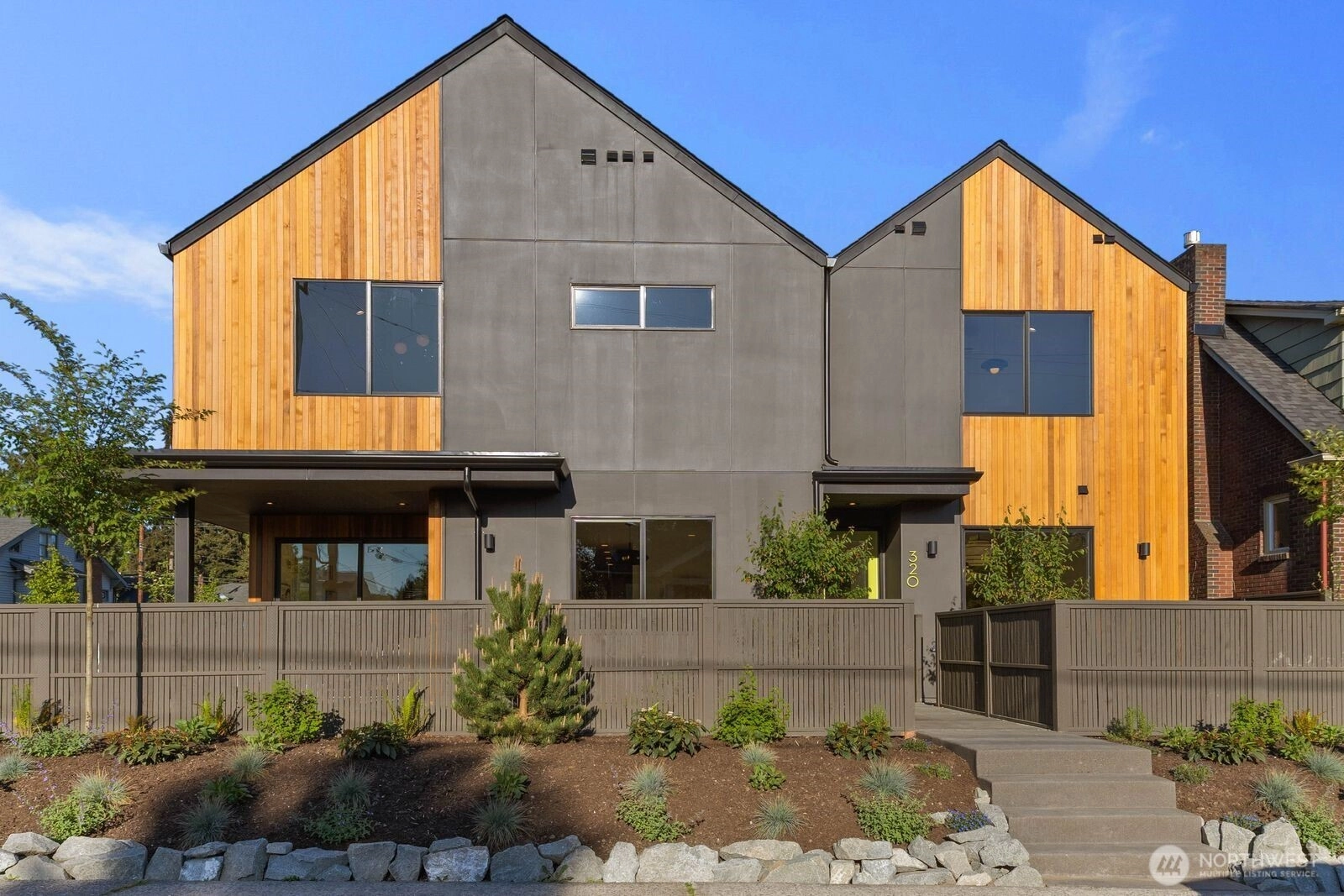 3305 S Hanford St Seattle WA 98144
