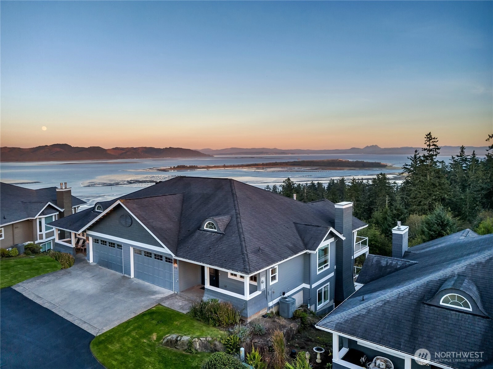 3224 Overlook Loop Unit  Ilwaco WA 98624