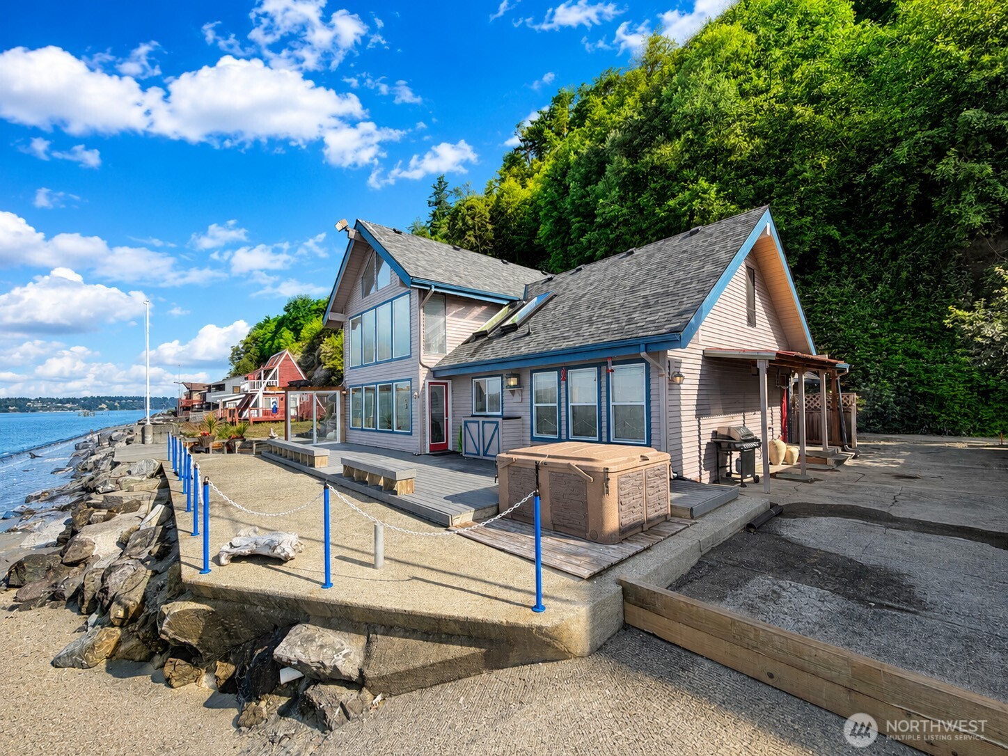 14 H South Beach Drive Hat Island WA 98206