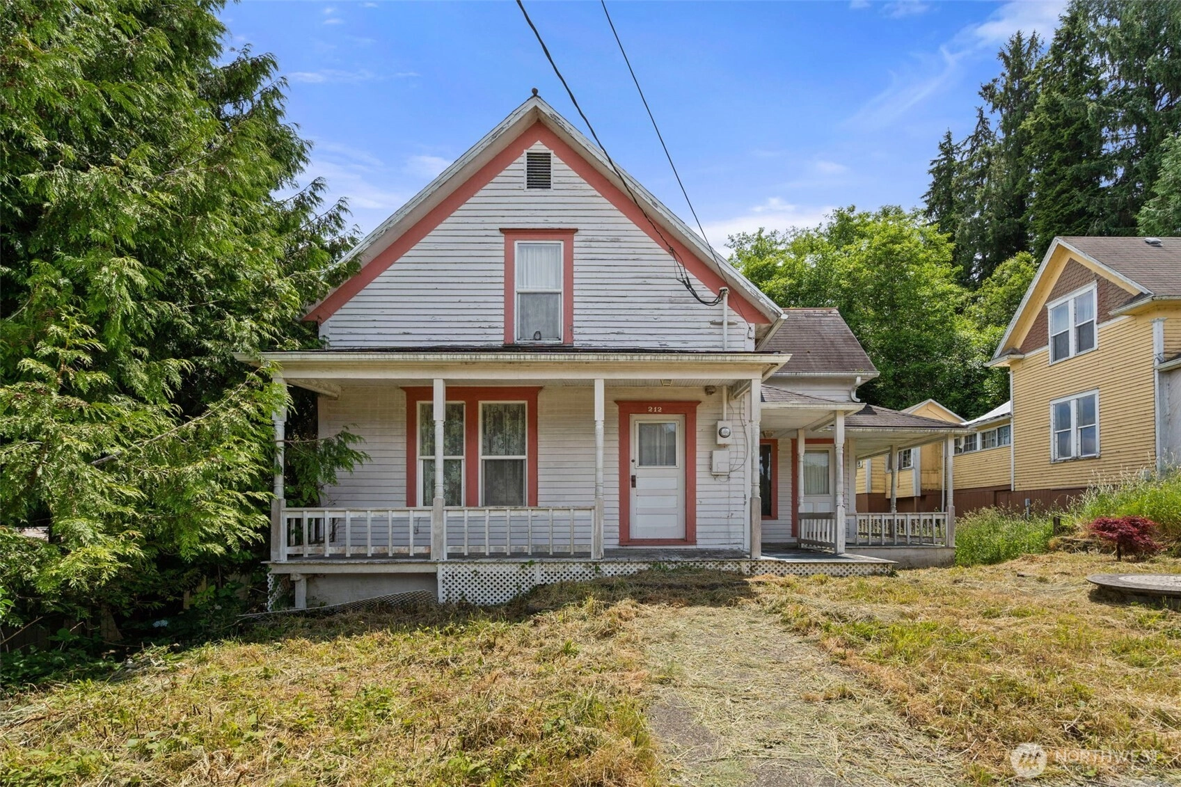 212 Alder St South Bend WA 98586