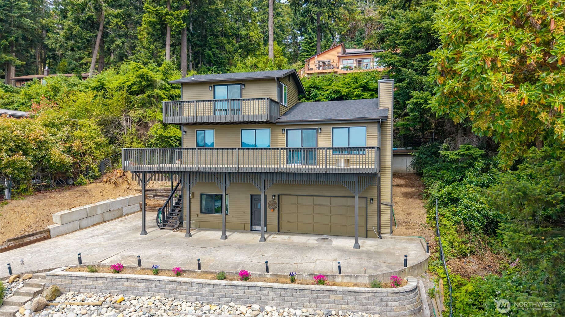 2123 Stoney Beach Ln Unit  Oak Harbor WA 98277