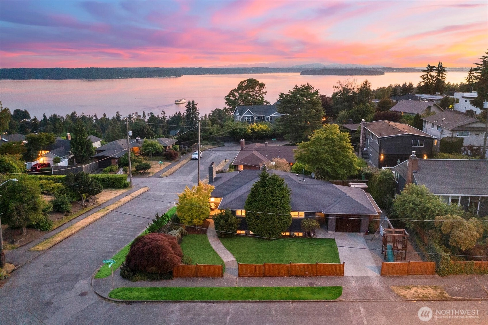 8459 40th Ave SW Seattle WA 98136