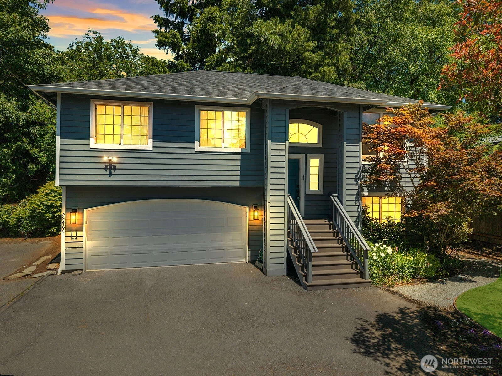 4846 C S Morgan St Unit  Seattle WA 98118