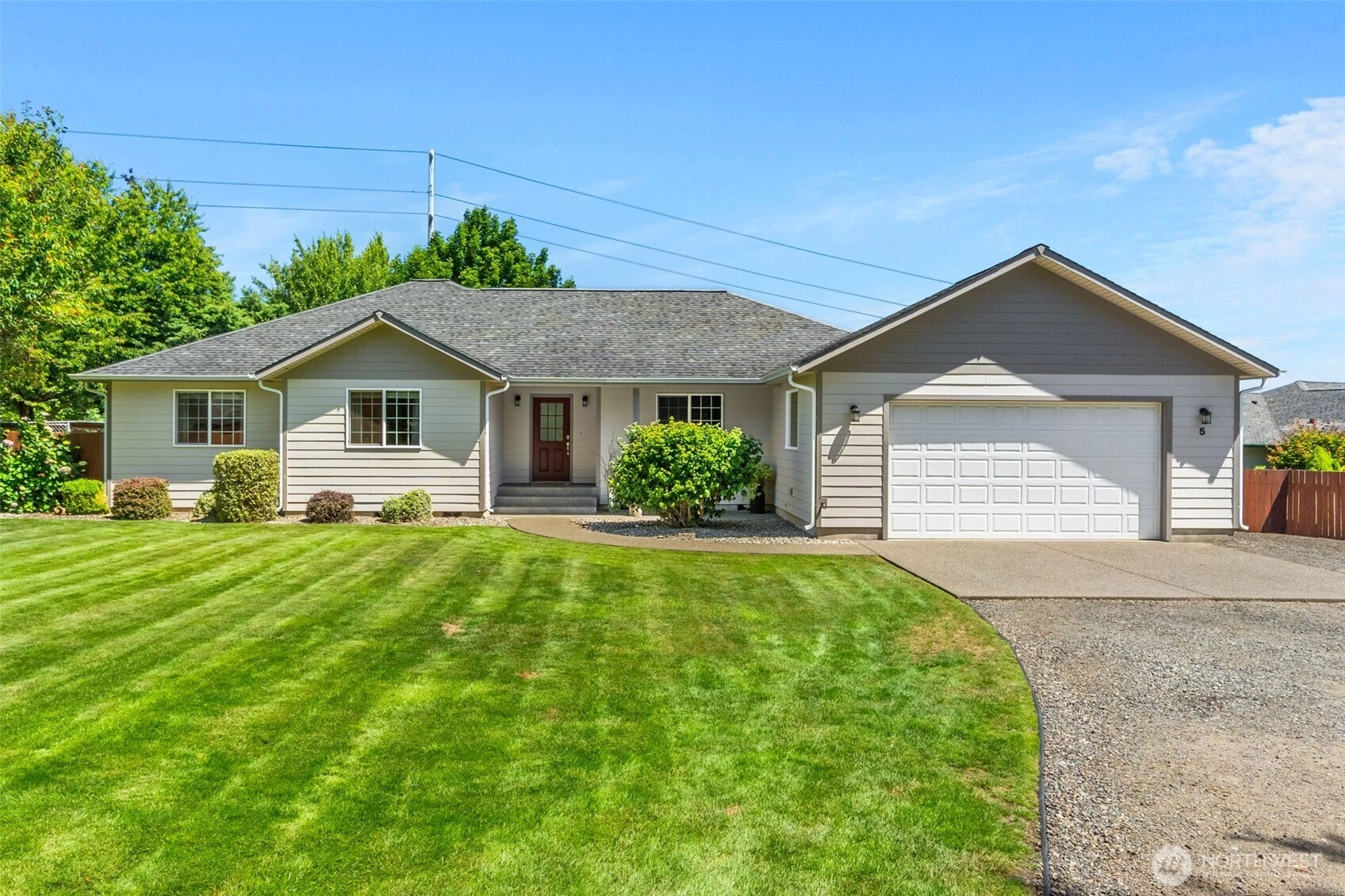 5 N Sunrise Dr Unit  Montesano WA 98563