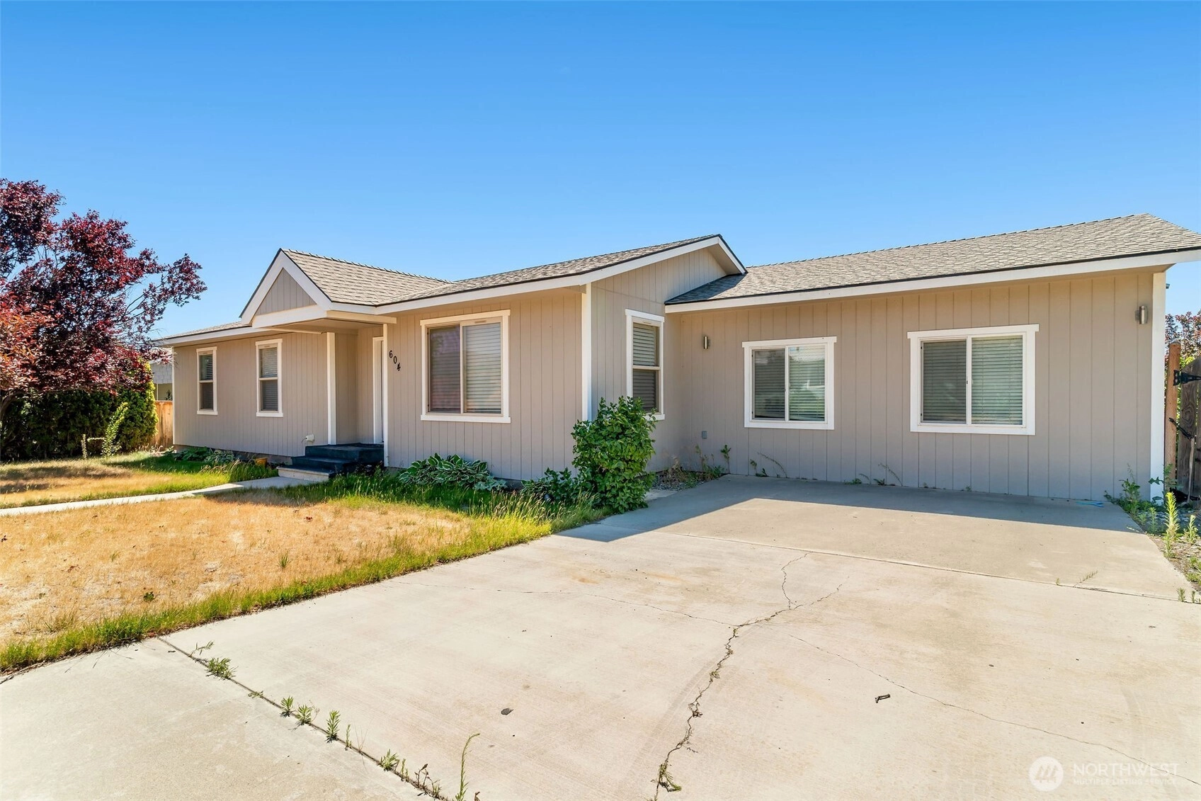 604 Bramble Ave Unit  Omak WA 98841