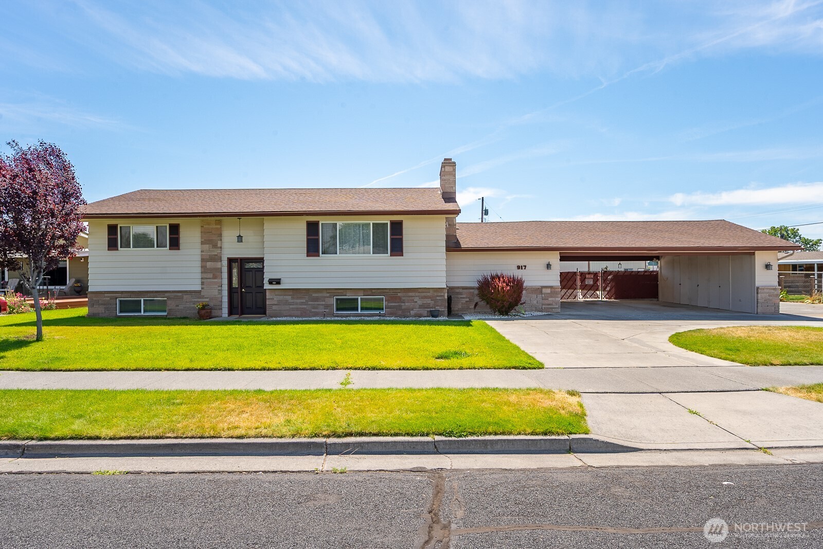 917 S Dahlia Dr Moses Lake WA 98837