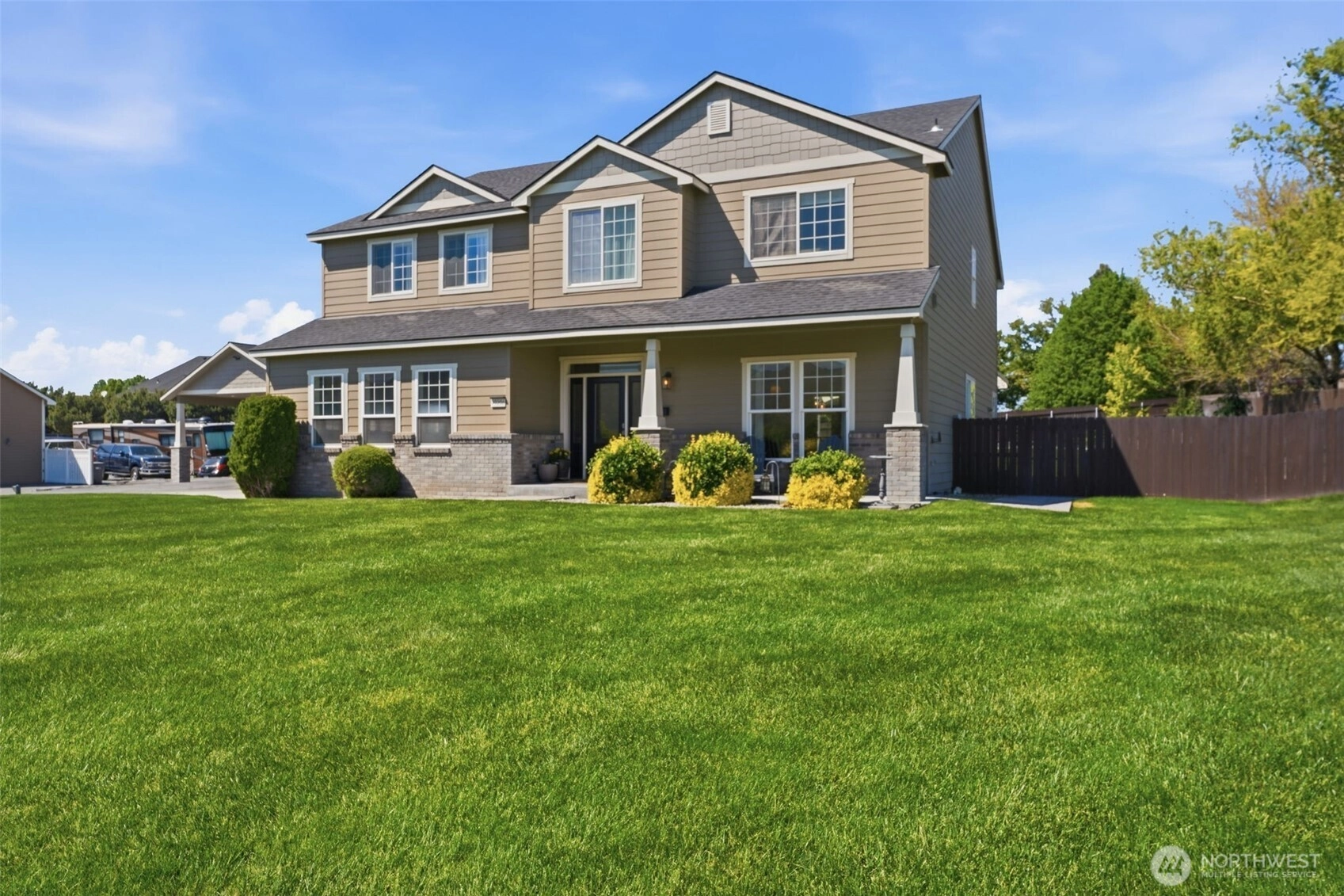99206 E Ridgeview Dr Kennewick WA 99338