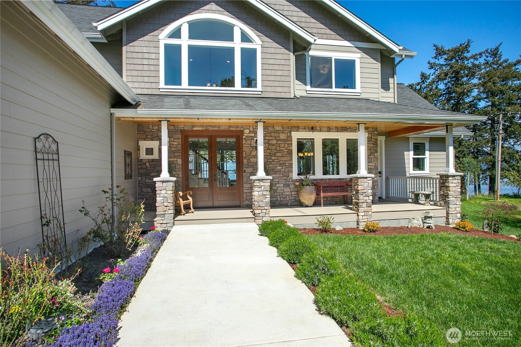 9367 Marshall Rd Bow WA 98232
