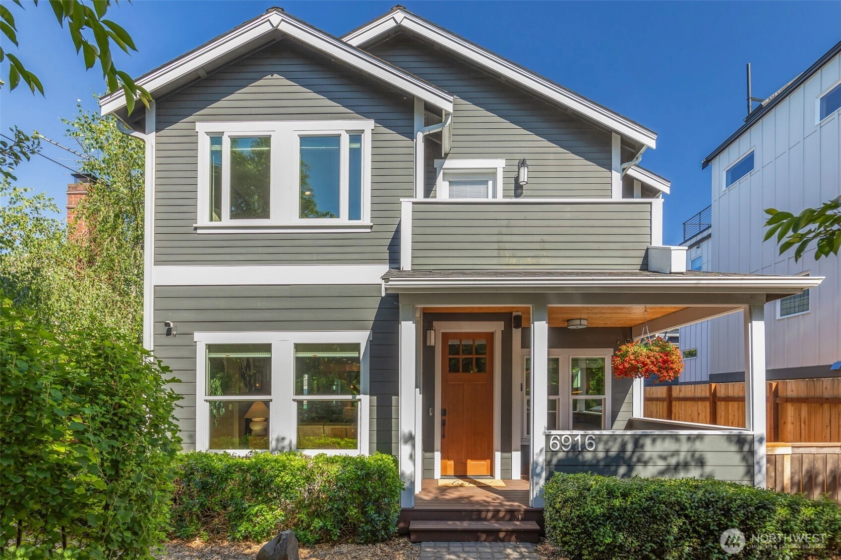 6916 Flora Ave S Seattle WA 98108