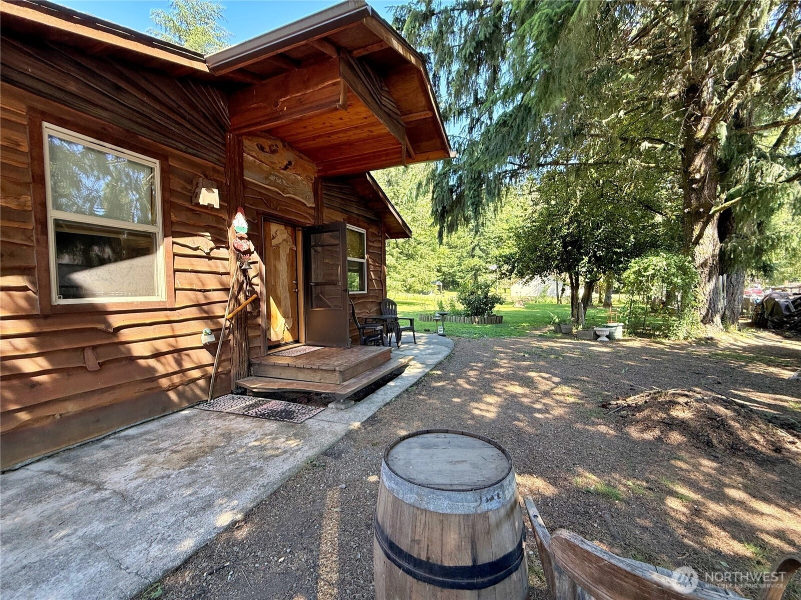 111 1st St Morton WA 98356