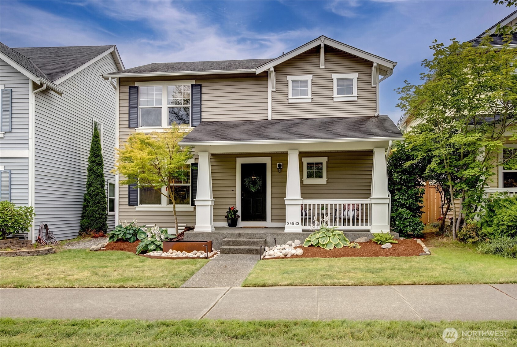 34833 SE Ridge St Unit  Snoqualmie WA 98065