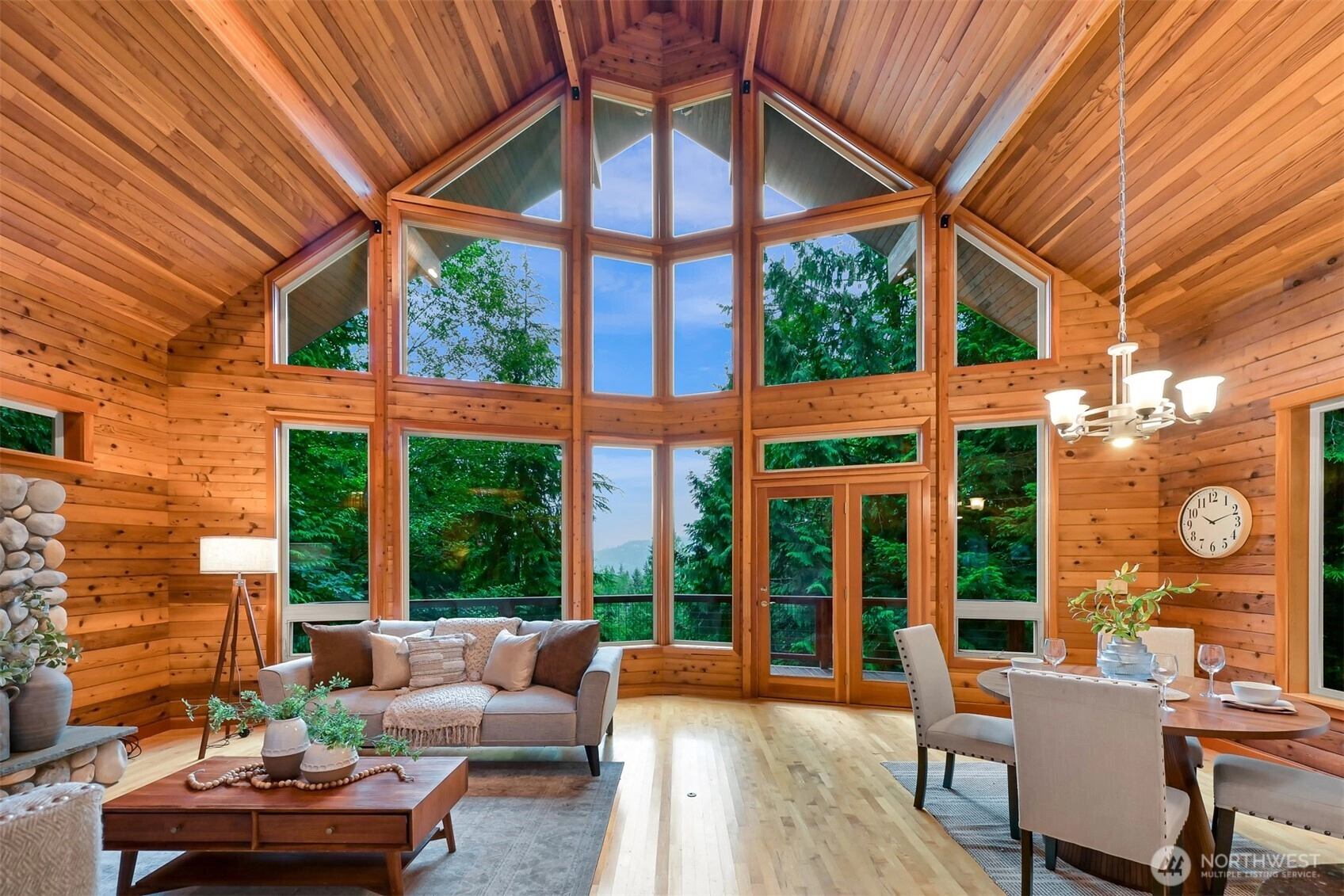 37 N Summit Dr Bellingham WA 98229
