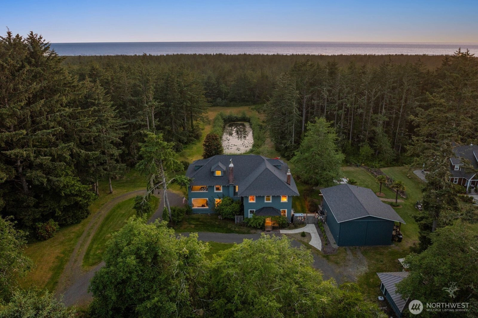 2415 Willows Rd Unit  Seaview WA 98644