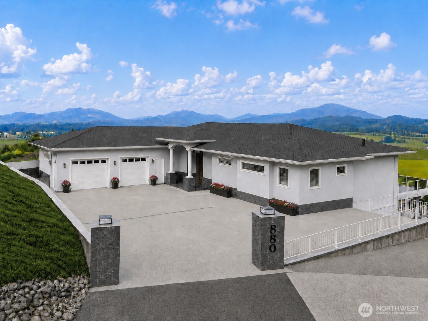 880 Bella Vista Ln Burlington WA 98233