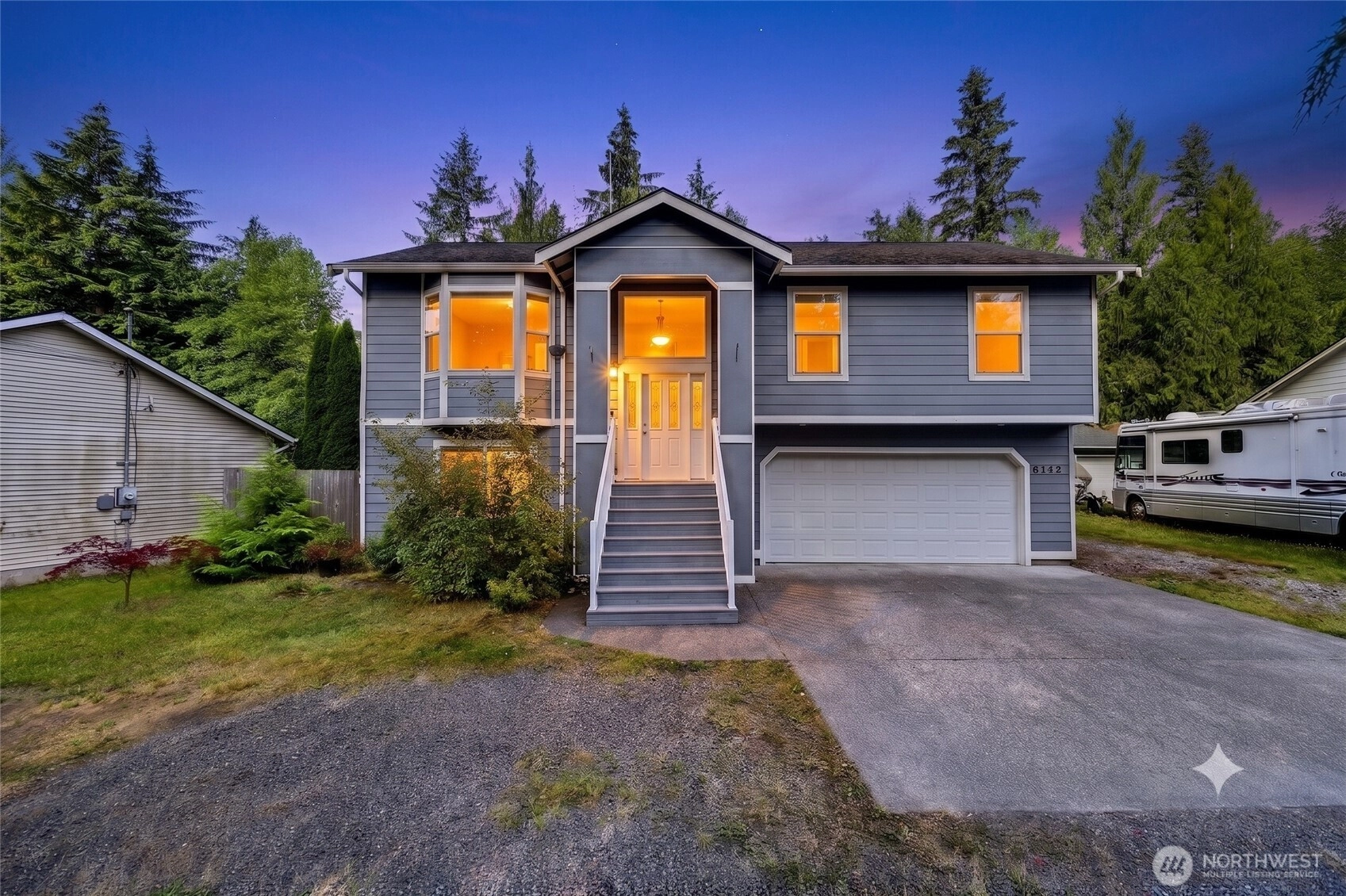 642 Sprague Valley Dr Unit  Maple Falls WA 98266