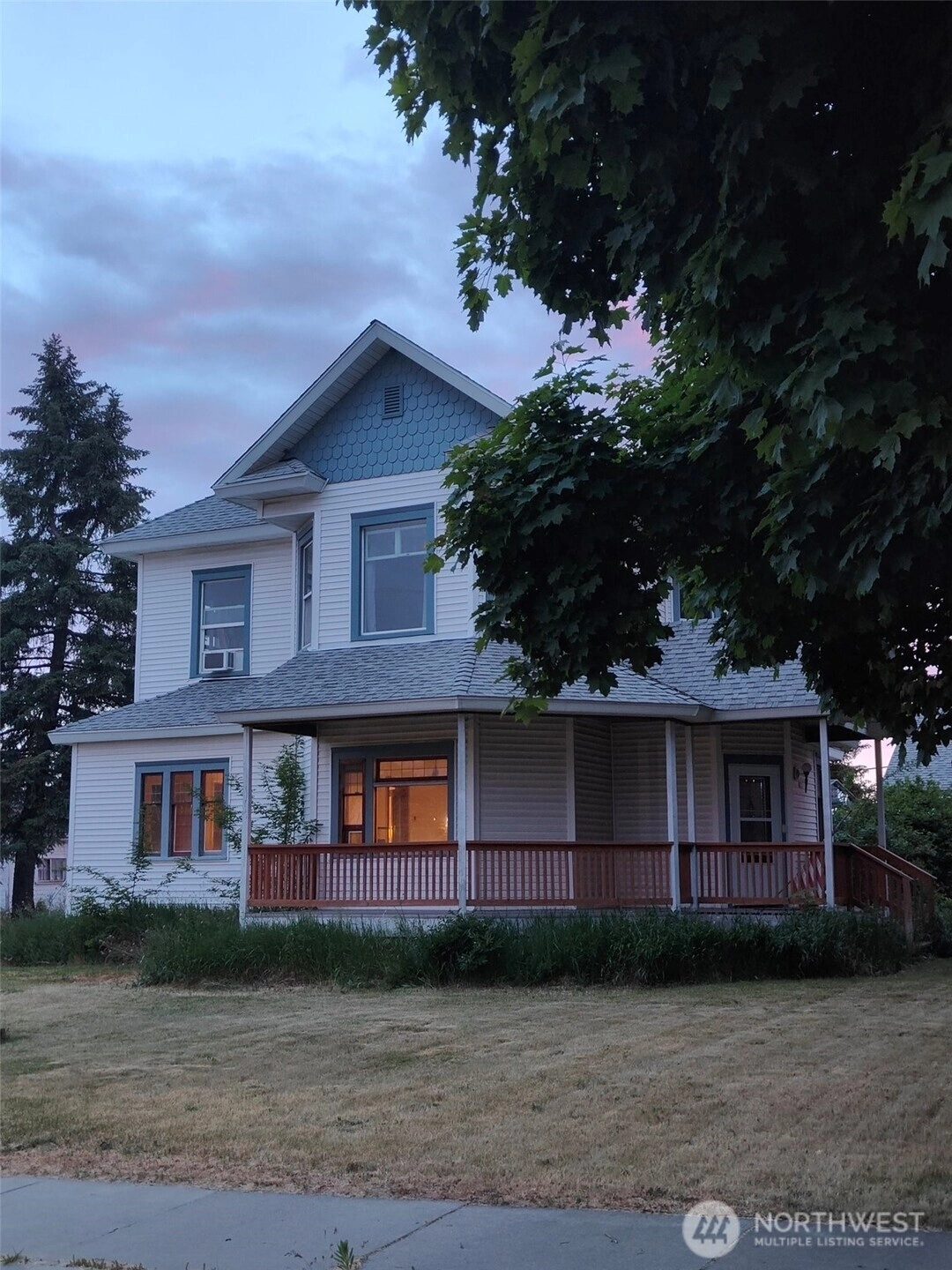 703 Washington Unit  Davenport WA 99122