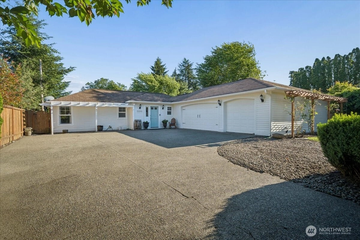 33331 SE 42nd St Unit  Fall City WA 98024