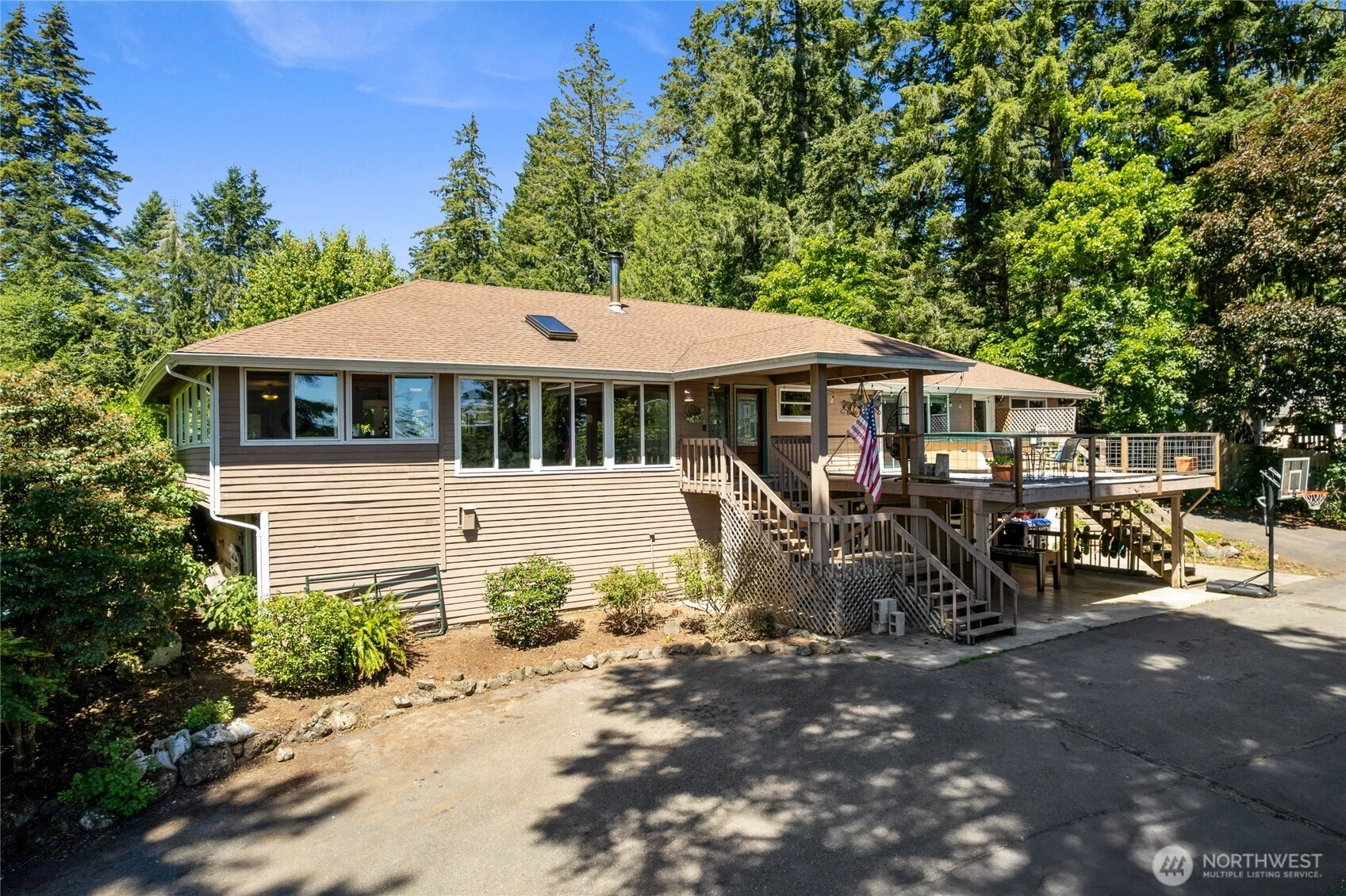 7211 E Grapeview Loop Allyn WA 98524