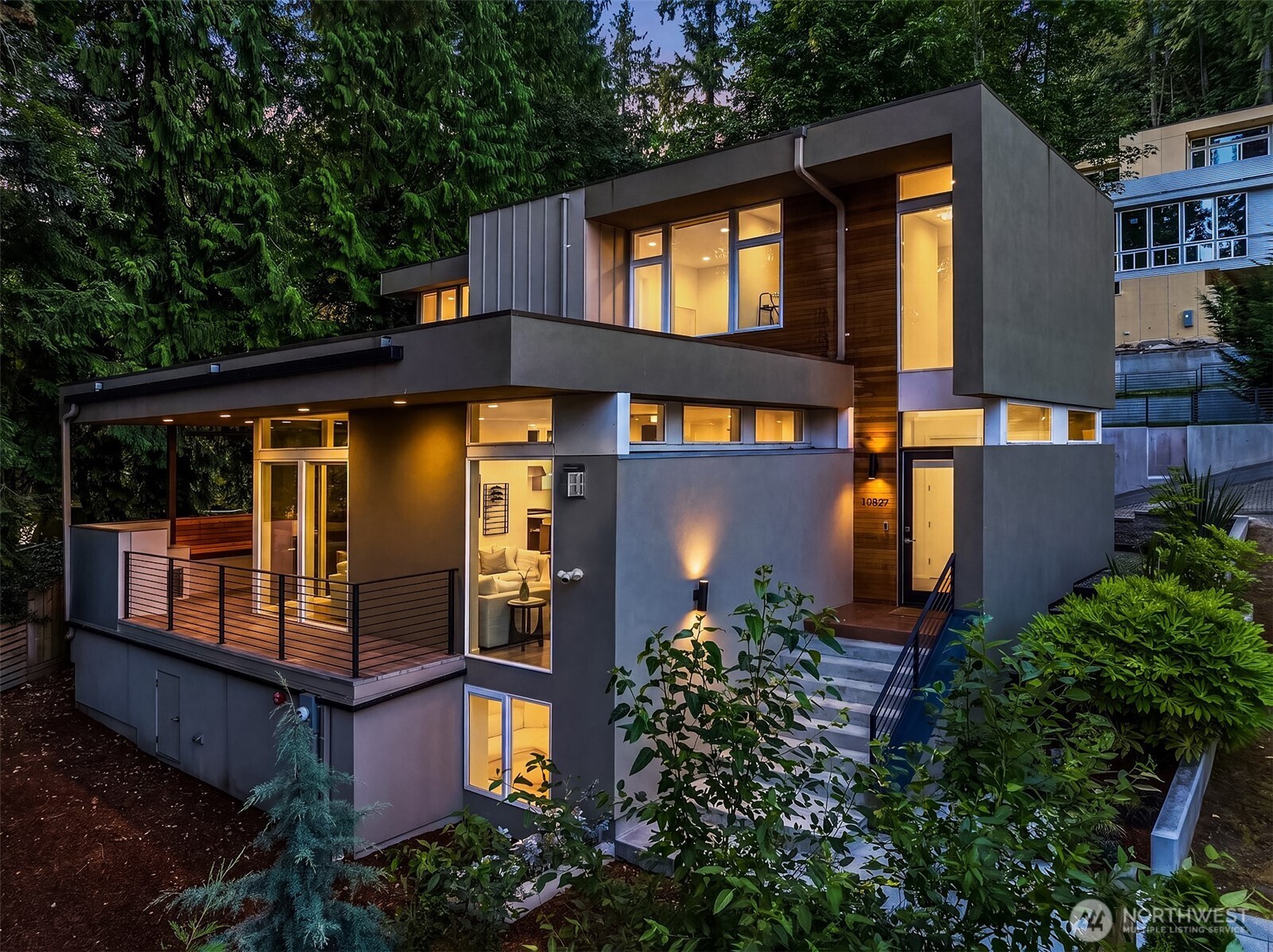 10827 NE 108th Ln Kirkland WA 98033