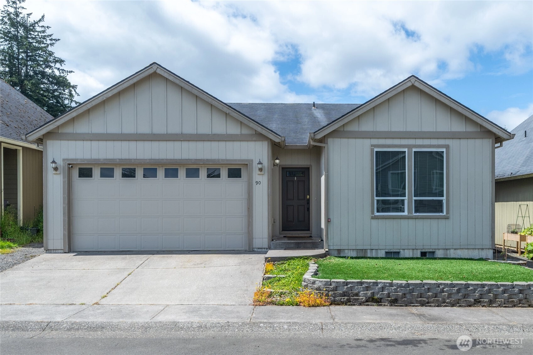 90 Glen Gate Loop Cathlamet WA 98612