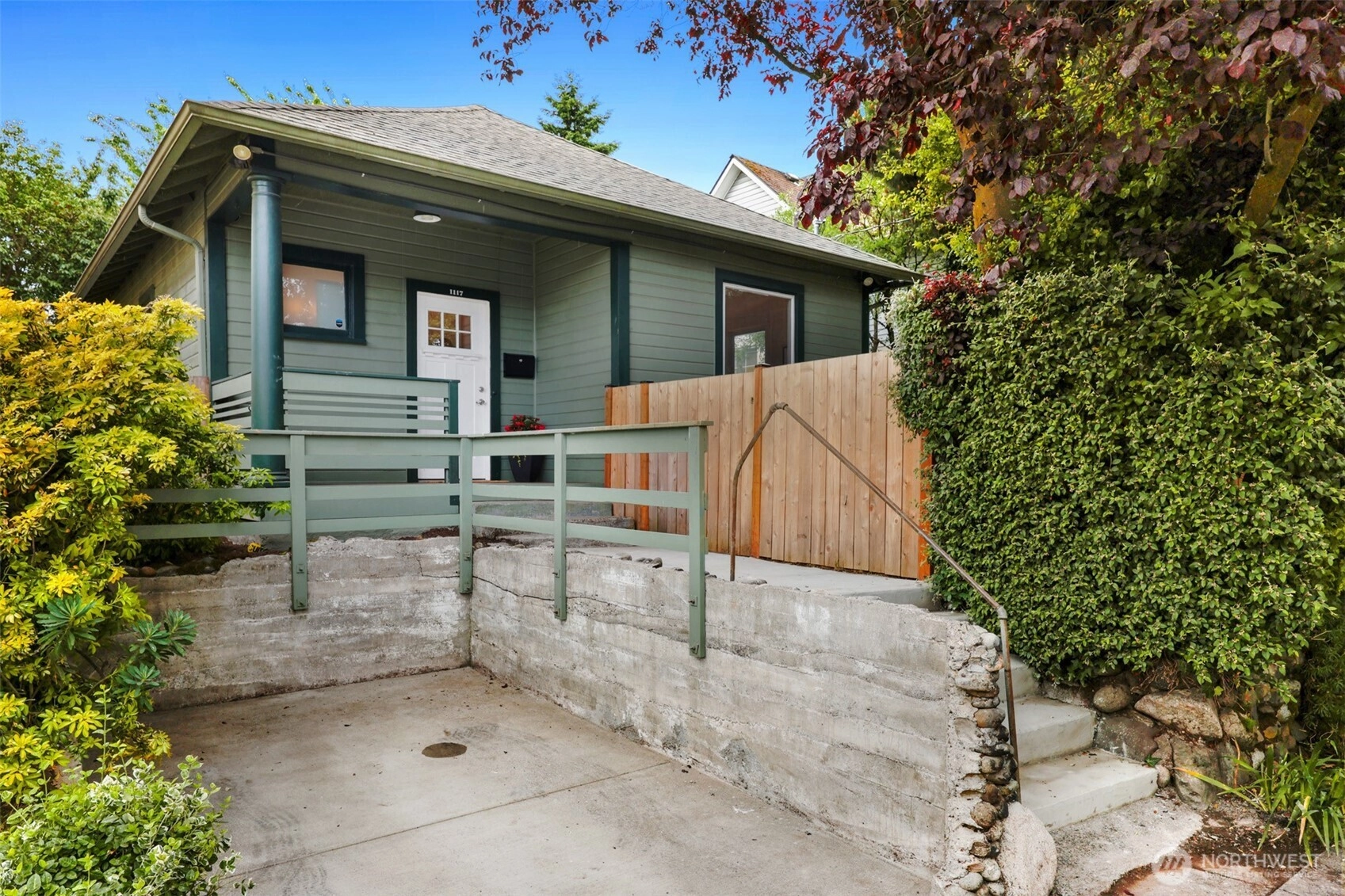 1117 N 84th St Seattle WA 98103