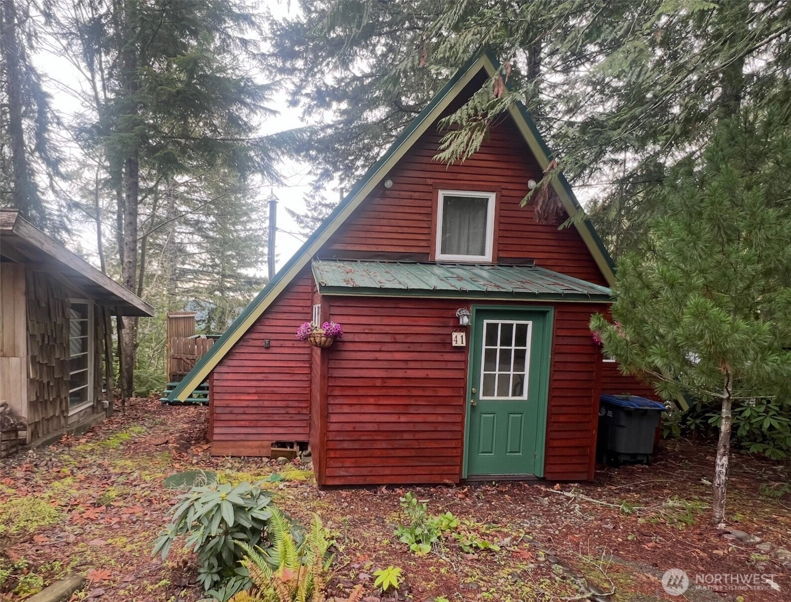 41 N Diamondhead Dr Lilliwaup WA 98555