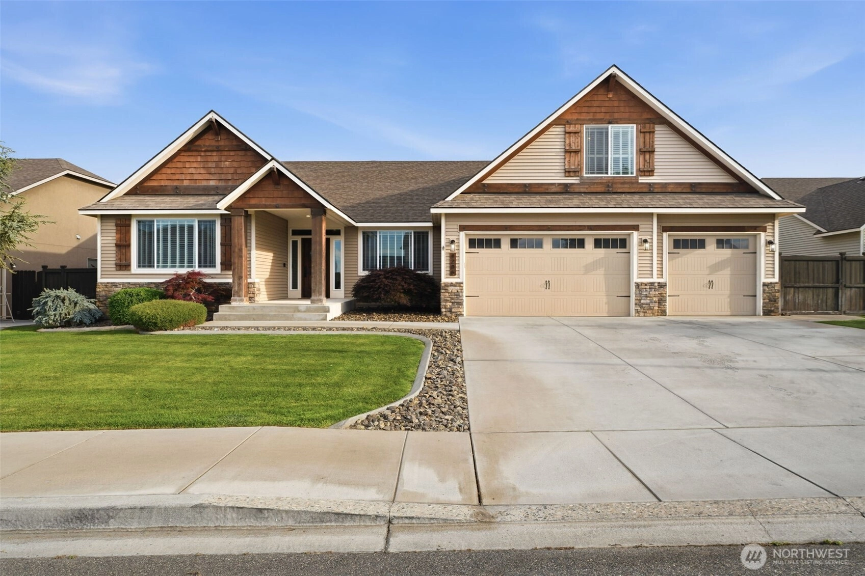 4206 Palmyra Dr Pasco WA 99301