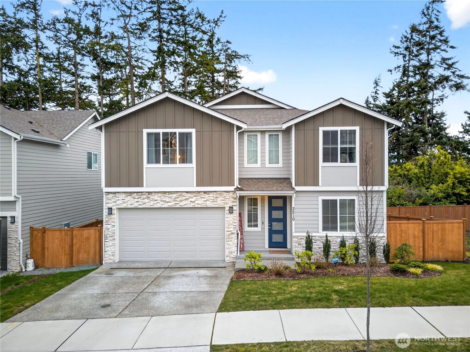 2210 SW Putnam Dr Unit  Oak Harbor WA 98277