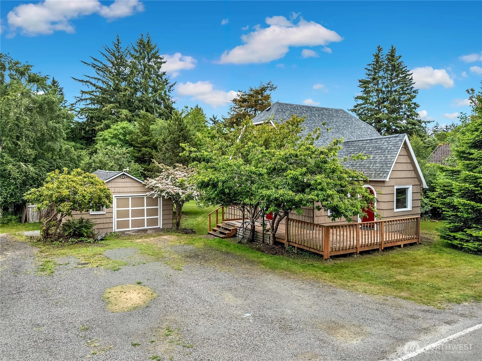 6112 V Place Long Beach WA 98631