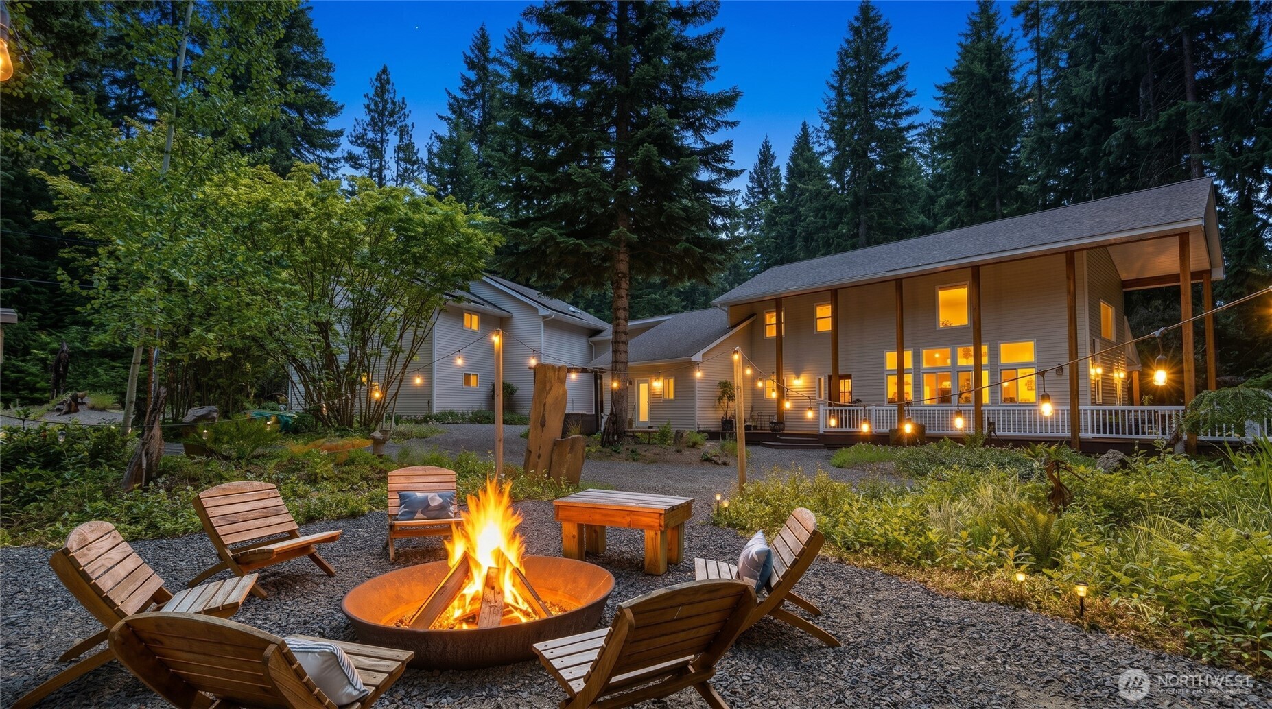 161 Cricket Ln Unit  Ronald WA 98940