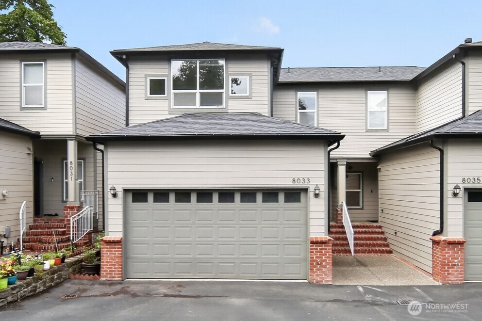 8031 118th Ave NE Unit 8033 Unit 8033 Kirkland WA 98033