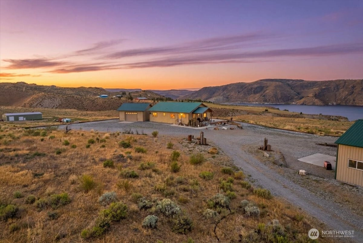 44495 Sr 174 N Grand Coulee WA 99133
