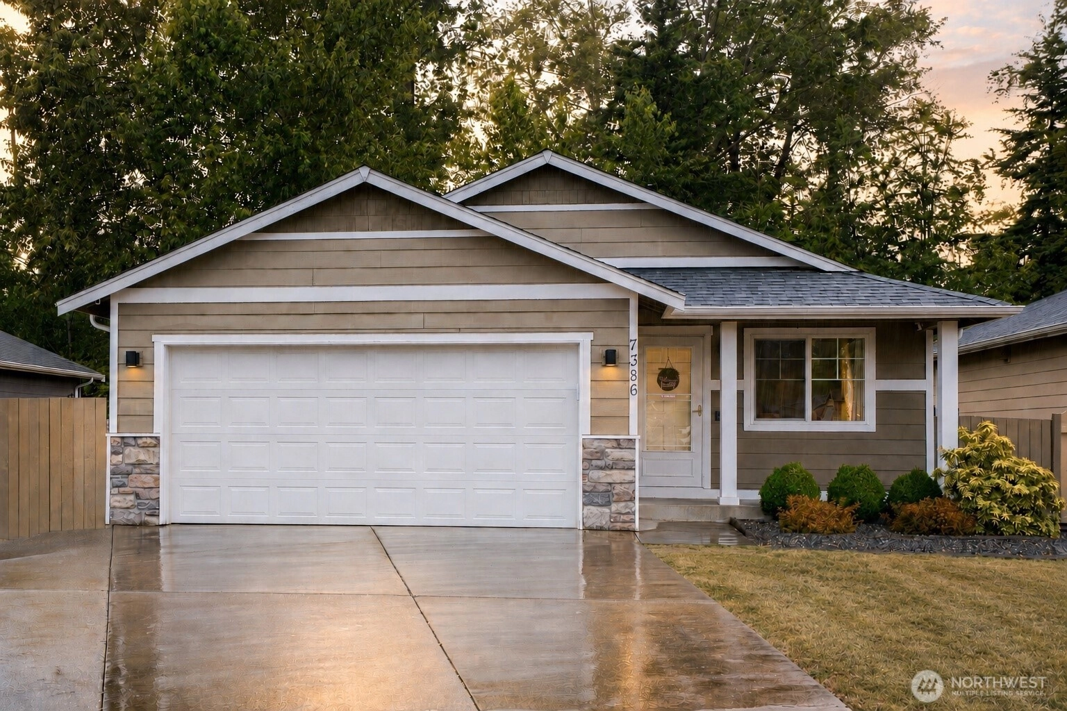 7386 Yellow Fin Ct Unit  Blaine WA 98230