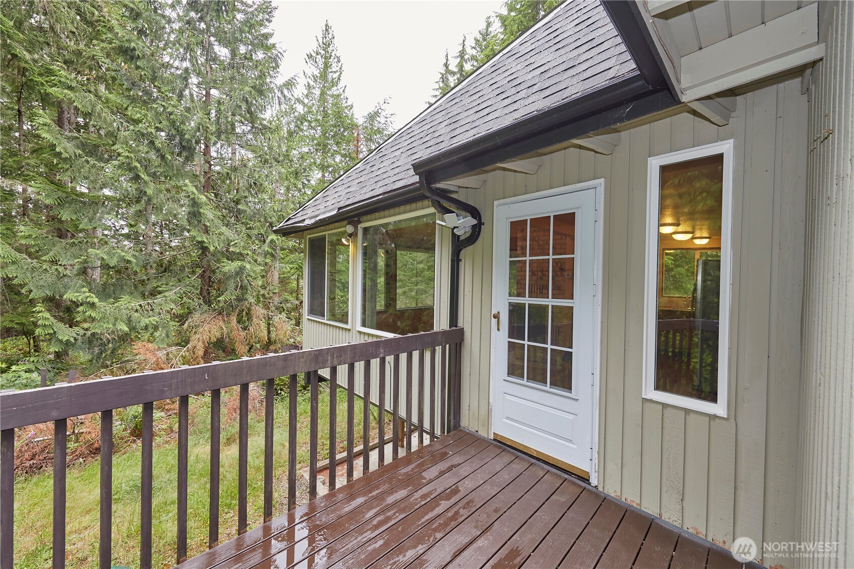 690 Peter Hagen Rd W Seabeck WA 98380