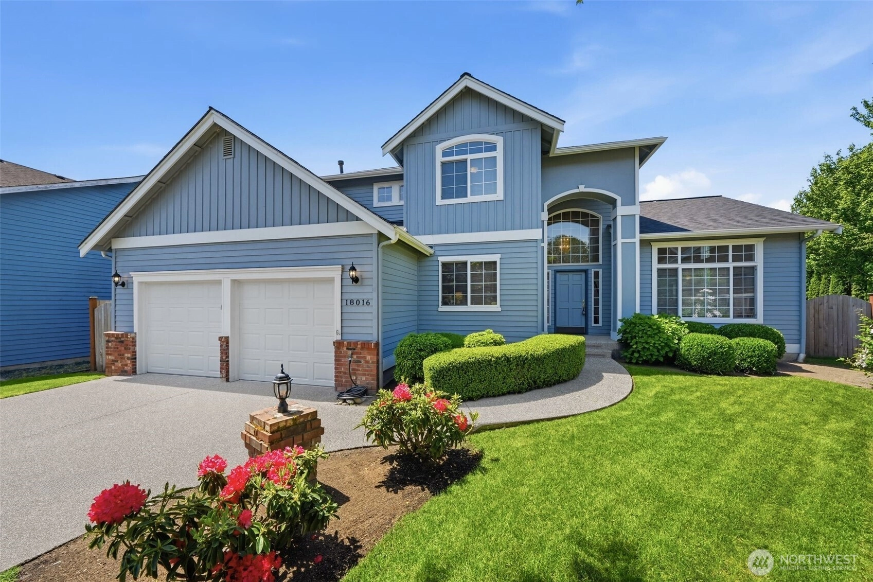 18016 27th Dr SE Unit  Bothell WA 98012