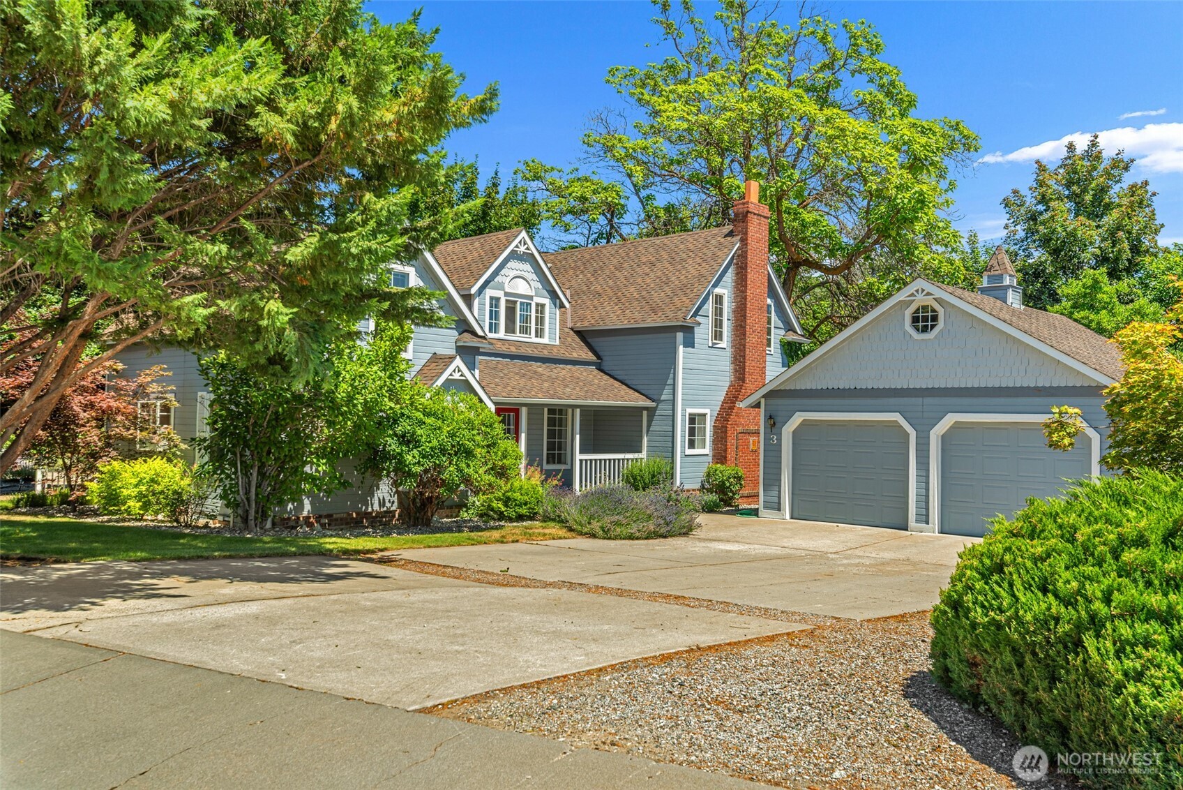 3 Summercreek Pl Wenatchee WA 98801