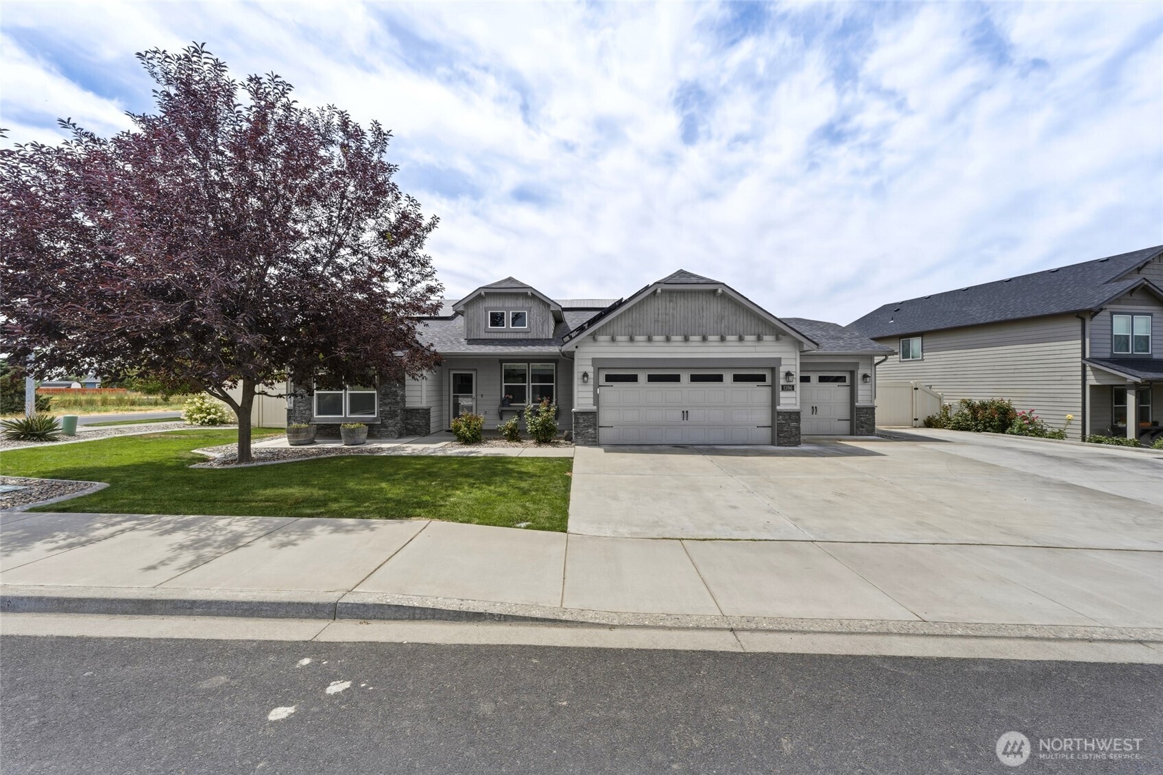 1396 Caprio Loop Walla Walla WA 99362