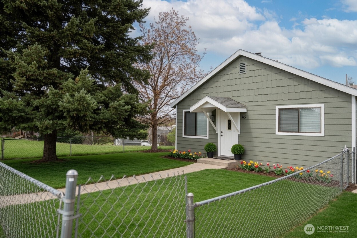 715 E Court St Goldendale WA 98620